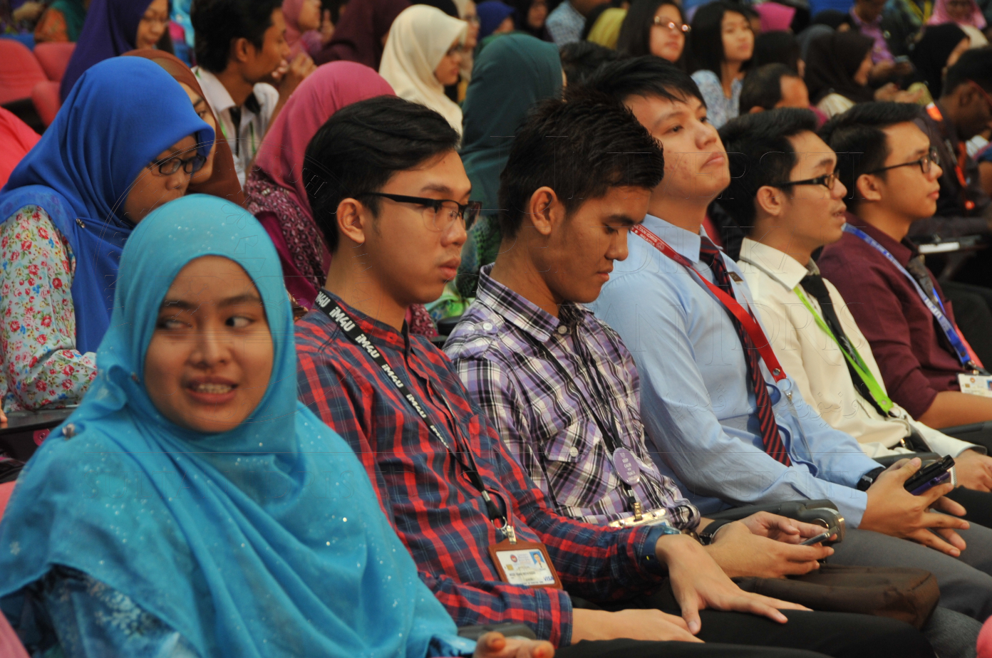 PRO15 151 ADVOKASI HAS 7139